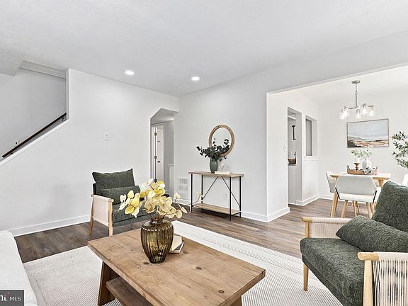 5th image of 710 Dryden St