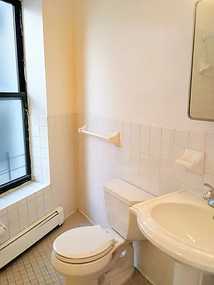 Rented by Level Group | media 14