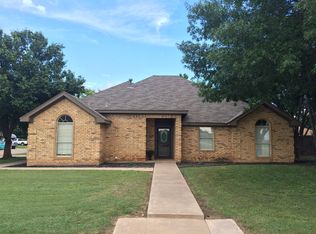 6201 Twin Oaks Dr, Abilene, TX 79606