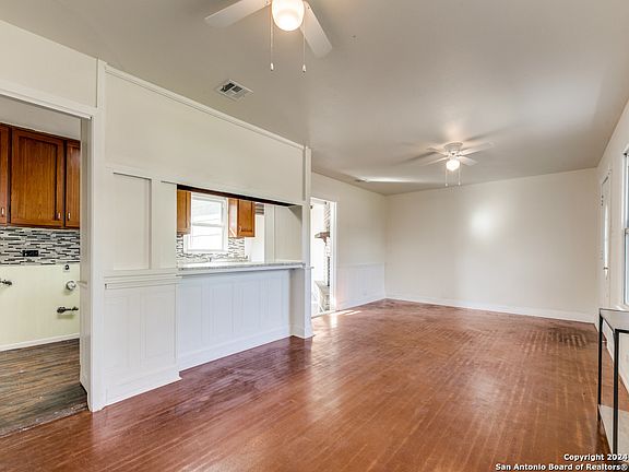 5th image of 630 SANTA MONICA ST