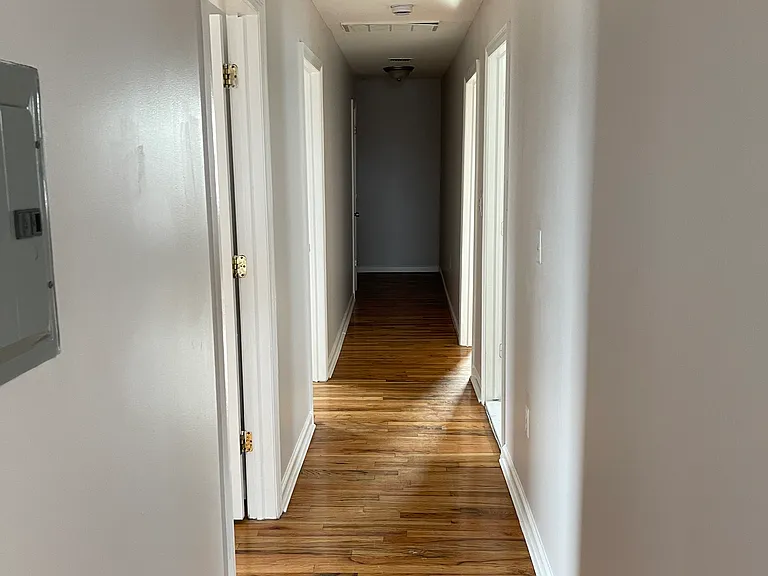 784 S 19th St #2 — Photo 8