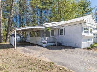 138 Robin Hood Dr, Exeter, NH 03833