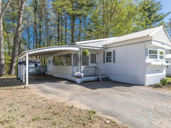 138 Robin Hood Drive, Exeter, NH 03833