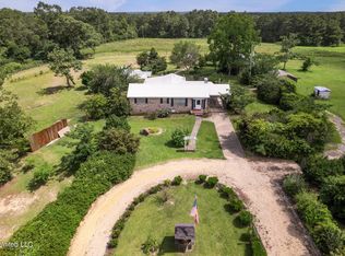 450 Progress Rd, Poplarville, MS 39470