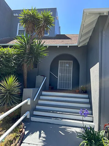 817 52nd Street Photo 1