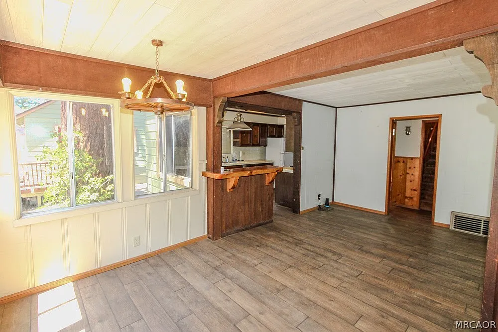 4 bed, 2.0 bath, 1408 sqft, $2,500 — Photo 4