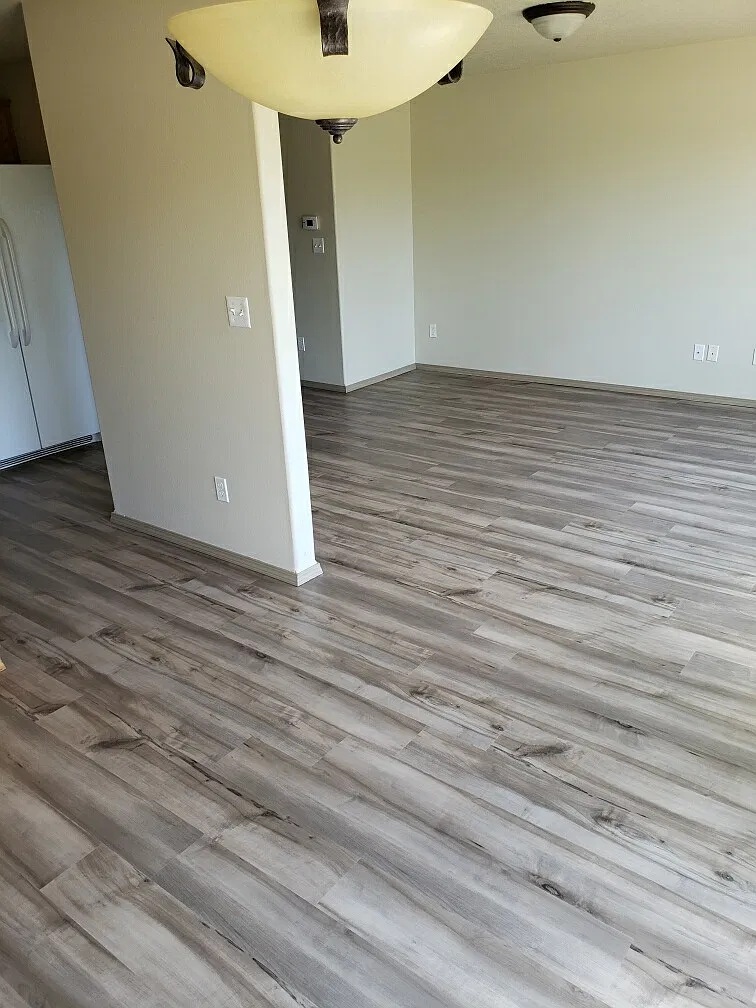 3 bed, 2.5 bath, 1312 sqft, $2,200 — Photo 4
