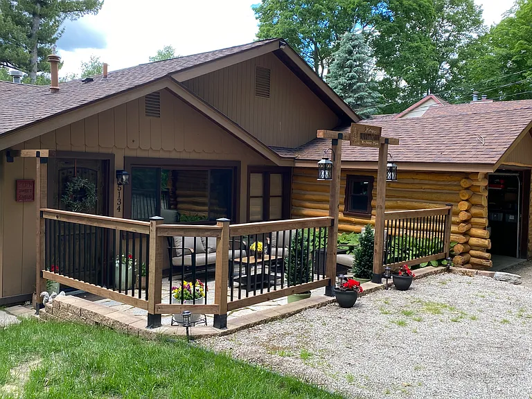 5134 Silver Lake Shores Rd — Photo 1