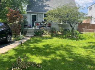 718 2nd Ave, Croydon, PA 19021