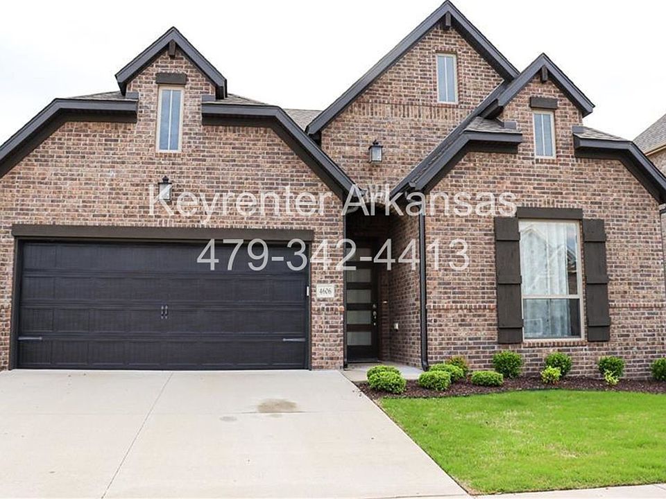 1st image of 4606 SW Lily St