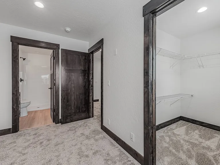 218 E Lobo Loop — Photo 14