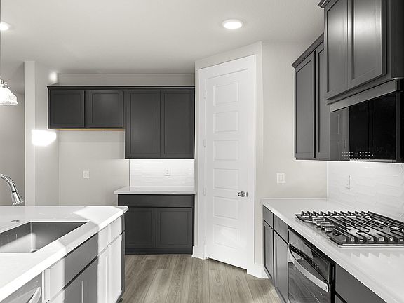 14_15. 1421 Tipperary - Kitchen 3