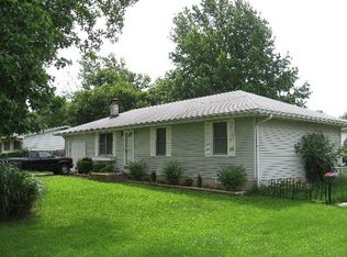 1112 W James Blvd, Saint James, MO 65559