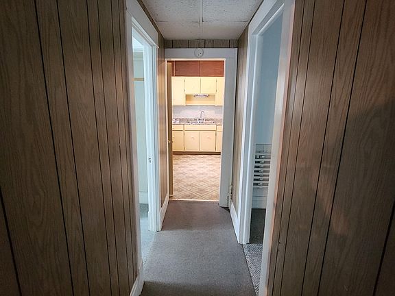 5th image of 104 East St #1