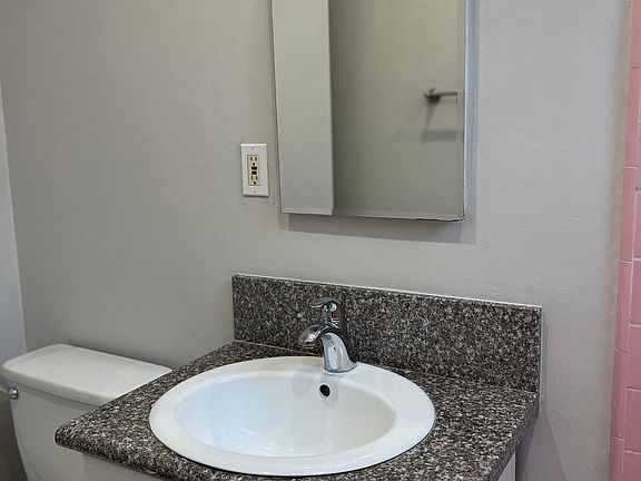 4th image of 3741 Keystone Ave Unit 1