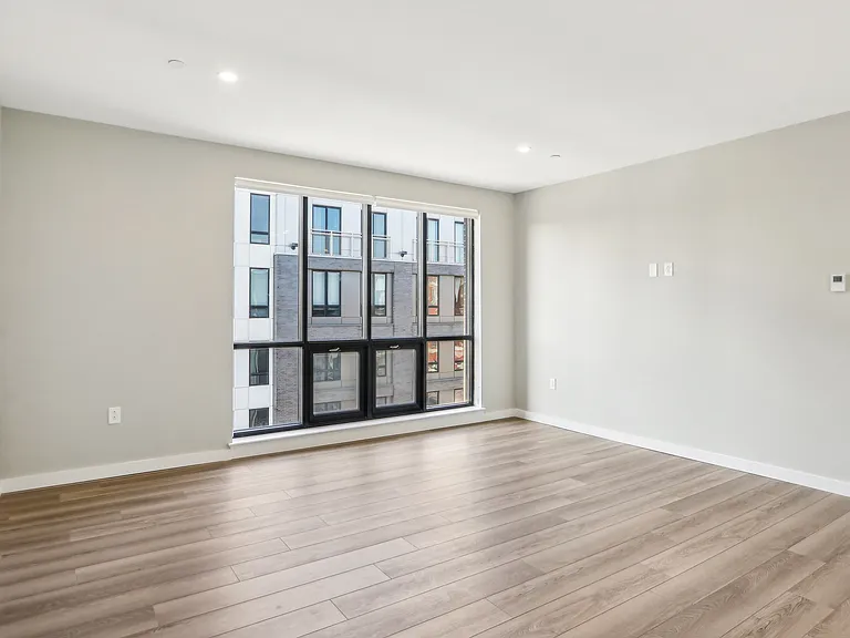 The Frances at Ashmont Flats — Photo 30