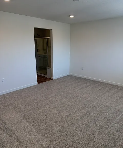 2915 Porcelain St — Photo 23
