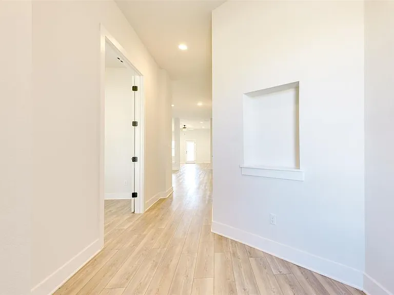 122 Biscayne Bay Bnd — Photo 11
