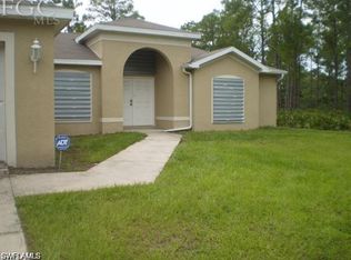 1007 Williams Ave, Lehigh Acres, FL 33972