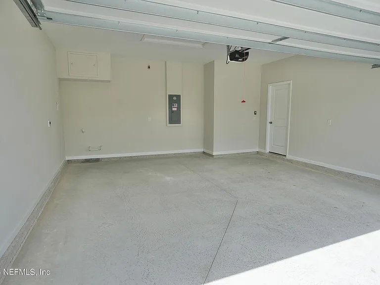 308 Spruce Hill Point — Photo 19
