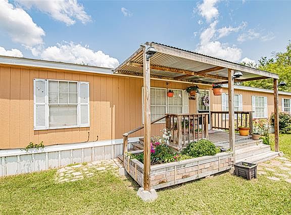 4th image of 3212 Joann Ct