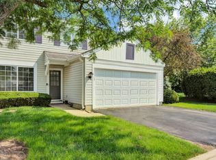 1374 Normantown Rd, Naperville, IL 60564