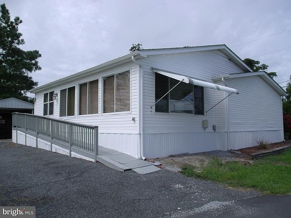 2nd image of 35638 Main St #46977