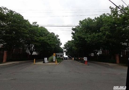 3rd image of 117 Mermaid Ln #290