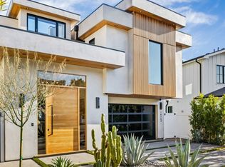 16764 Bollinger Dr, Pacific Palisades, CA 90272