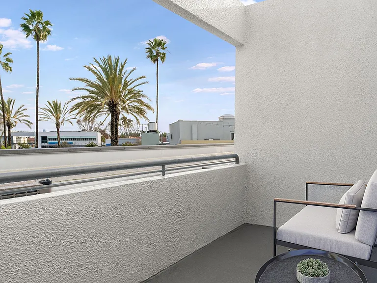 Terraces at La Jolla Village — Photo 12