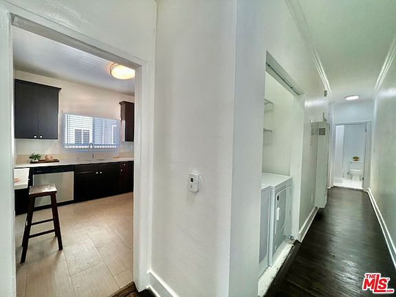 4th image of 6081 Pickford Pl APT 1B
