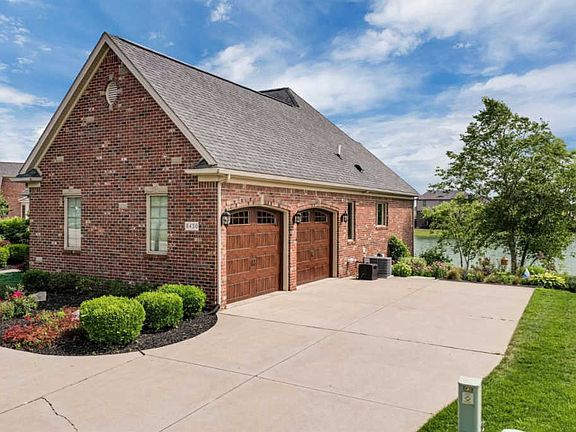 3rd image of 8430 Cobblestone Dr
