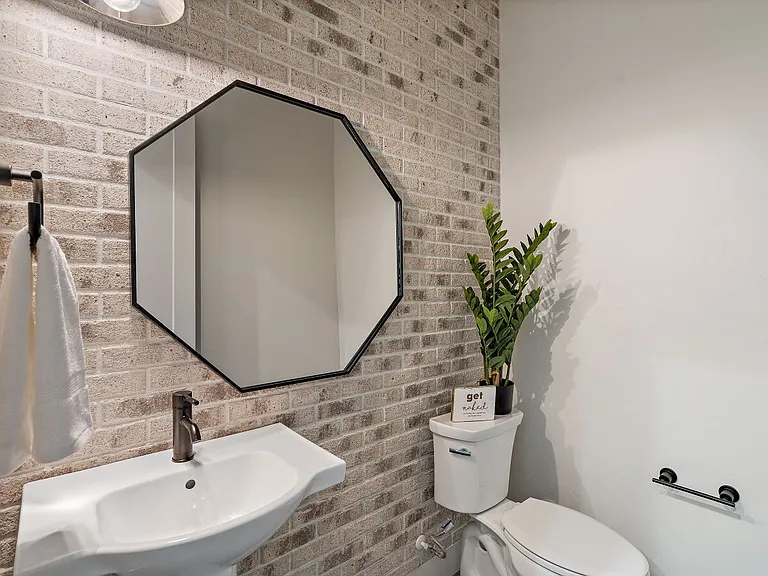 2510 W Iron Coop St #1 — Photo 30
