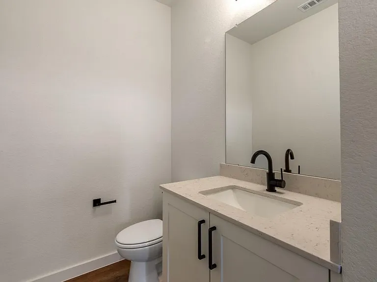 1813 N Peach Creek Dr #A — Photo 12