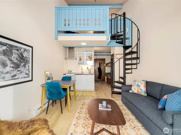 74 Erste Street #2106, Snoqualmie Pass, WA 98068