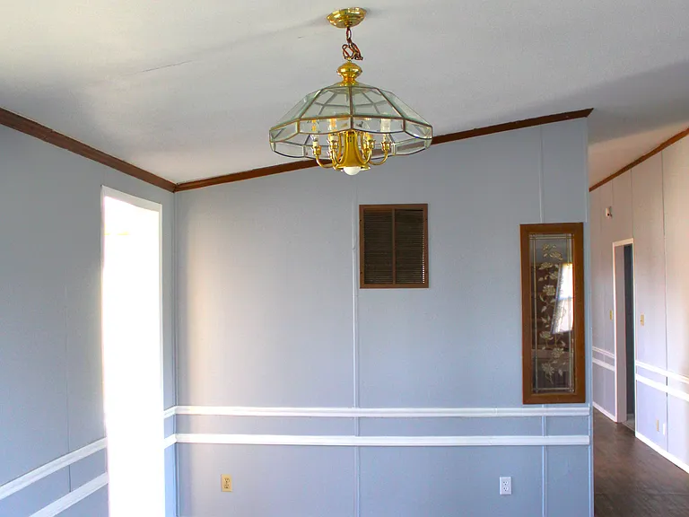 8644 Dustin Dr — Photo 7