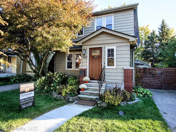1021 Pearson St, Ferndale, MI 48220