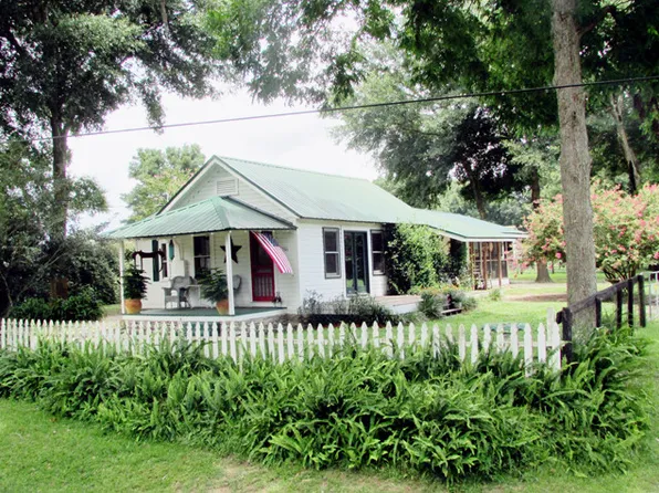1501 NE 97th Street Rd, Anthony, FL 32617
