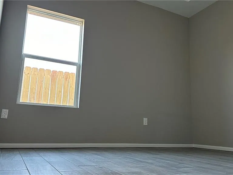 3711 Chapa Ave — Photo 11