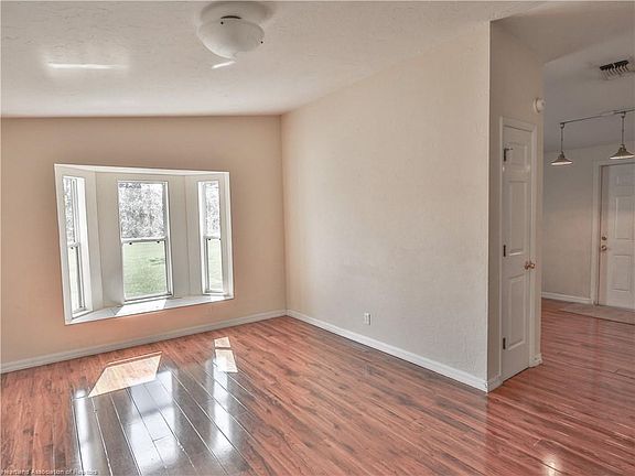 4th image of 3139 Lake June Blvd