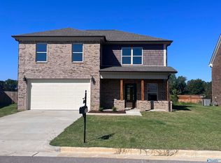 15727 Landview Ln, Athens, AL 35613