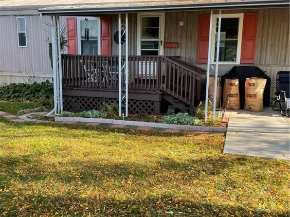 34 Valley View Ct, Dansville, NY 14437