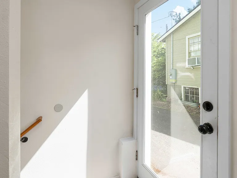 4642 SE Madison St #B — Photo 17