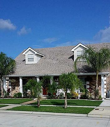 2nd image of 3421 Pecan Dr