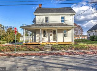 102 S Fulton St, Strasburg, PA 17579