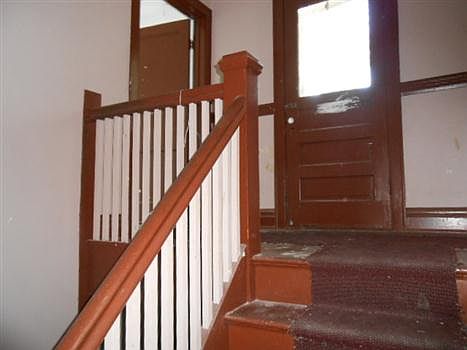 2nd image of 4915 W 24th Pl