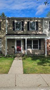 938 Little Hill Ct, Rochester Hills, MI, 48307