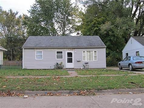 1st image of 240 Hastings Ave