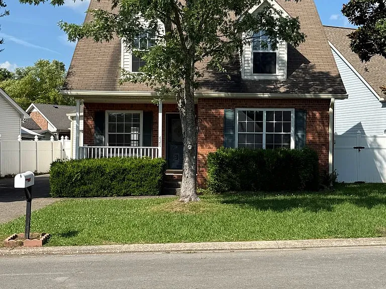 620 Federal Ct — Photo 2