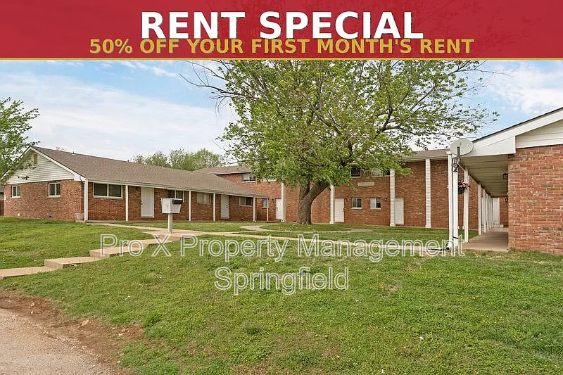 2943 E University St #10